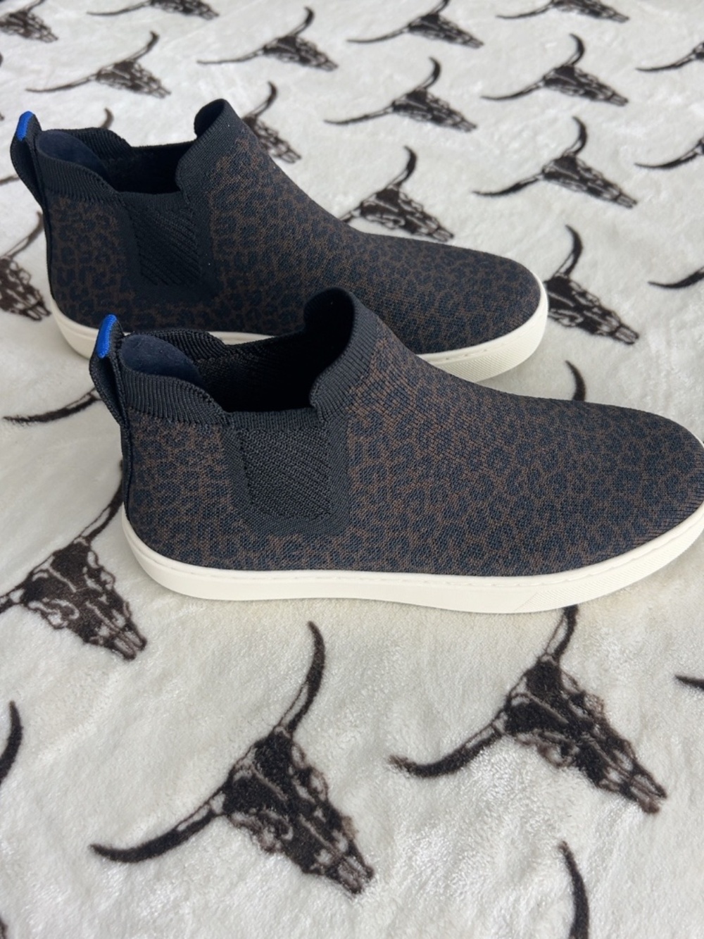 Rothy’s The Chelsea Espresso Spot Leopard Sneakers Size 8 Unworn - Picture 5 of 6